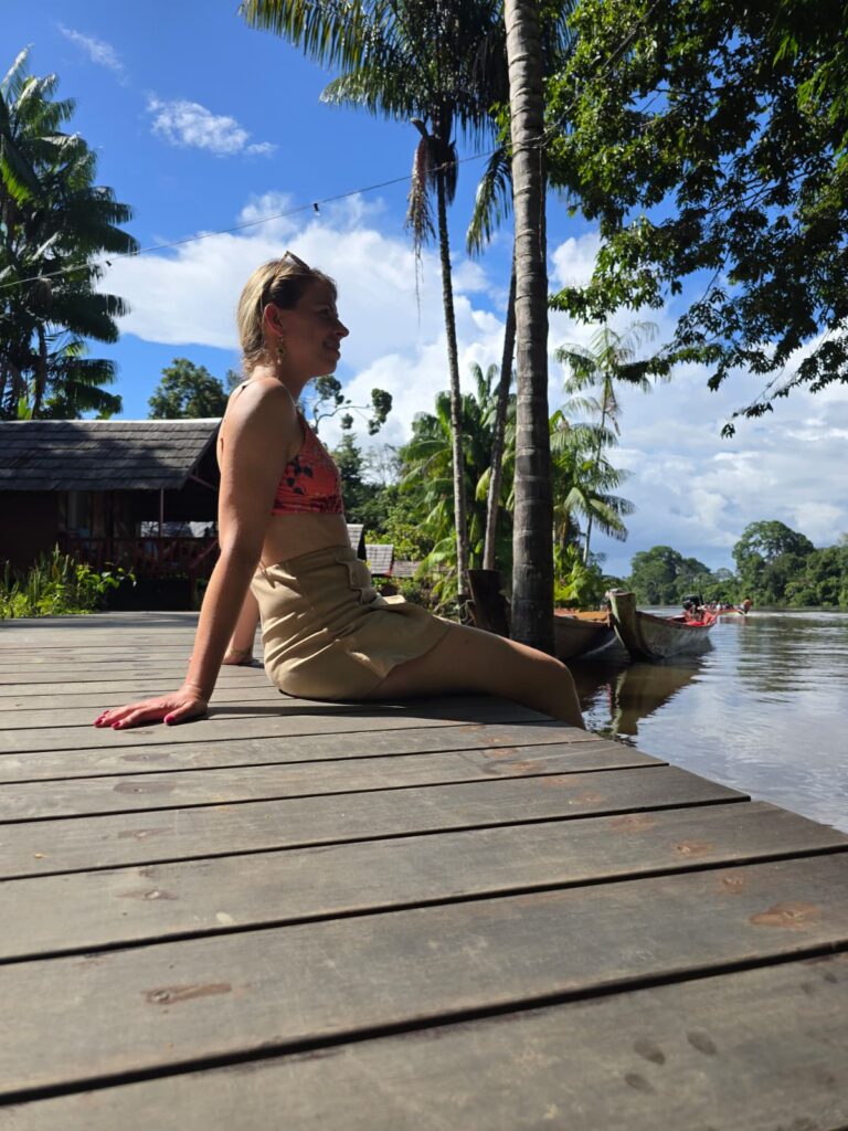 binnen suriname Danpaati resort 
