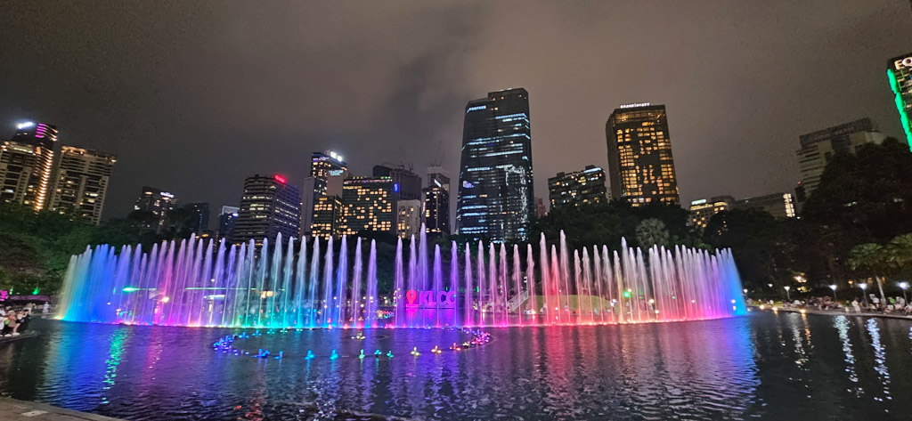 watershow kuala lumpur met kinderen